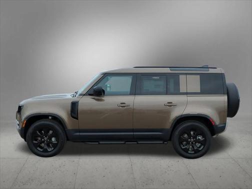 2025 Land Rover Defender P400 S