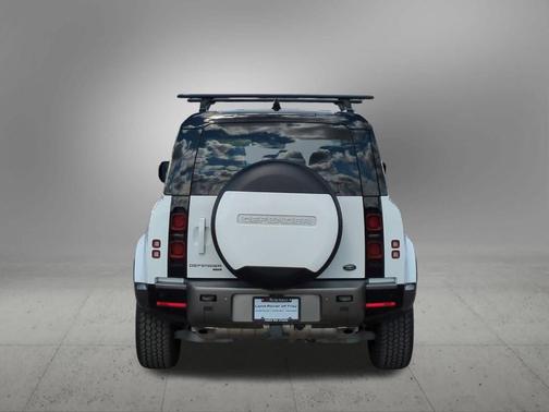 2022 Land Rover Defender 110 X-Dynamic HSE