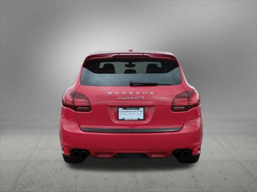 2013 Porsche Cayenne GTS
