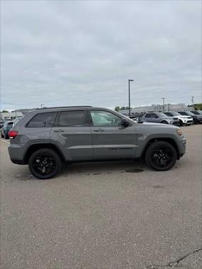 2019 Jeep Grand Cherokee Upland