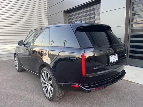 2023 Land Rover Range Rover Autobiography