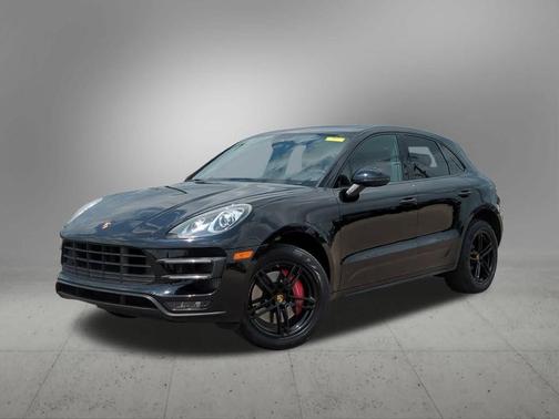 2015 Porsche Macan Turbo