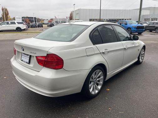 2011 BMW 328 i xDrive