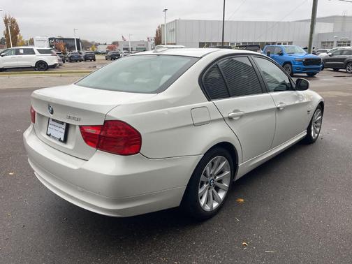 2011 BMW 328 i xDrive