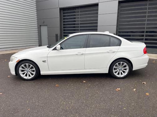 2011 BMW 328 i xDrive