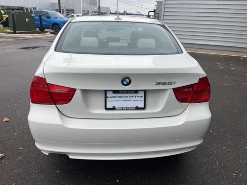 2011 BMW 328 i xDrive