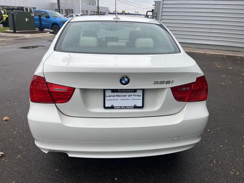 2011 BMW 328 i xDrive