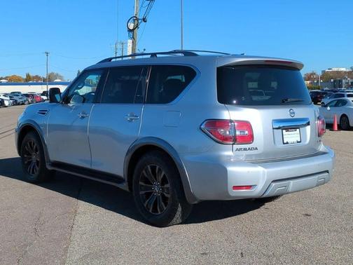 2017 Nissan Armada Platinum