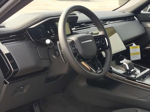 2025 Land Rover Range Rover Sport P460 Dynamic SE