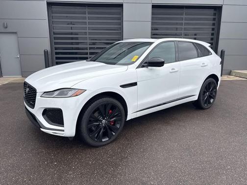 2024 Jaguar F-PACE P400 R-Dynamic S