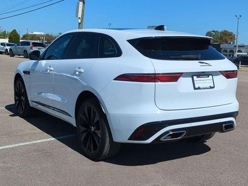 2024 Jaguar F-PACE P400 R-Dynamic S