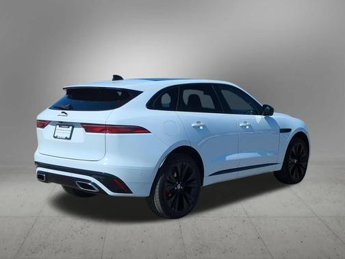 2024 Jaguar F-PACE P400 R-Dynamic S