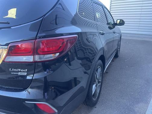 2017 Hyundai SANTA FE Limited Ultimate