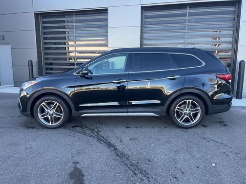 2017 Hyundai SANTA FE Limited Ultimate