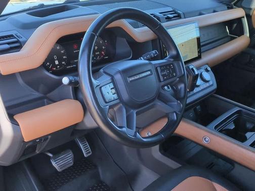 2023 Land Rover Defender 110 X