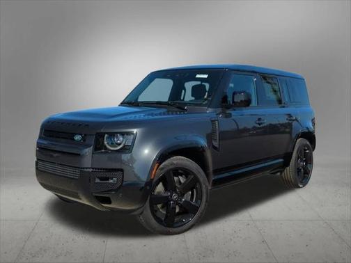 2025 Land Rover Defender P500 X-Dynamic SE