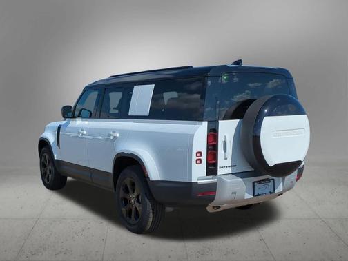 2025 Land Rover Defender P300 S