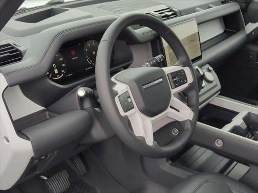 2025 Land Rover Defender P300
