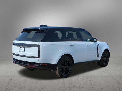 2025 Land Rover Range Rover P530 SE