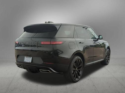 2025 Land Rover Range Rover Sport P360 SE