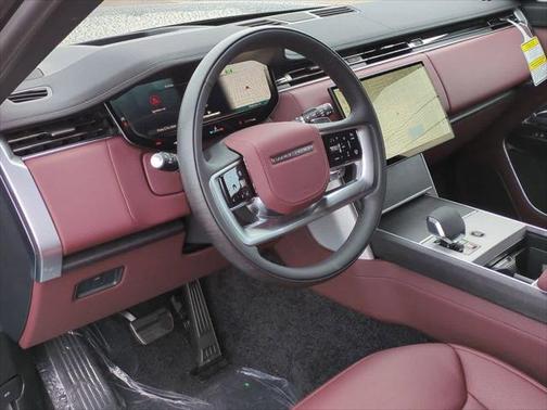 2025 Land Rover Range Rover P400 SE