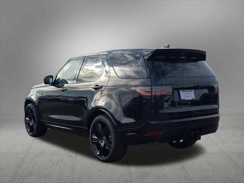 2025 Land Rover Discovery P360 Dynamic SE