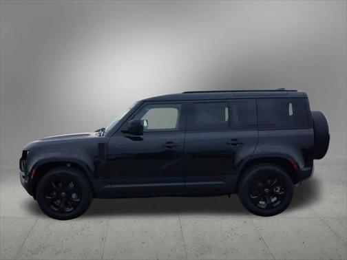 2025 Land Rover Defender P300