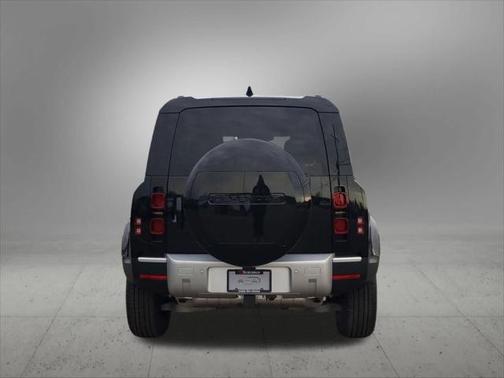 2025 Land Rover Defender P300