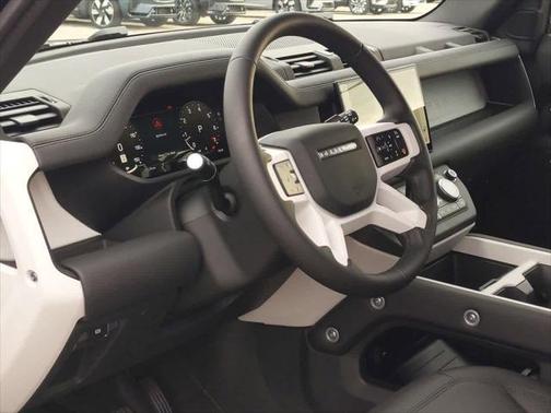 2025 Land Rover Defender P300