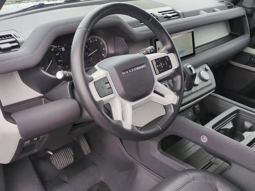 2023 Land Rover Defender 110 S
