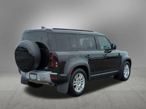 2023 Land Rover Defender 110 S