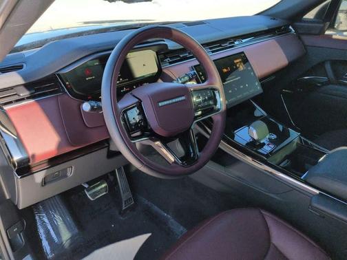 2025 Land Rover Range Rover Sport P530 Dynamic SE