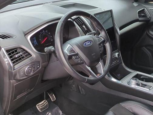 2021 Ford Edge ST