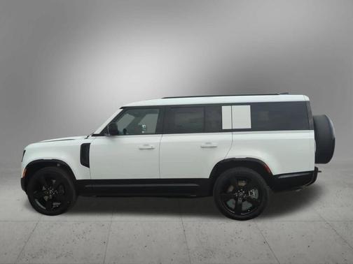 2025 Land Rover Defender P400 X-Dynamic SE