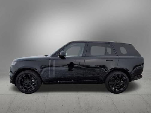 2026 Land Rover Range Rover SE