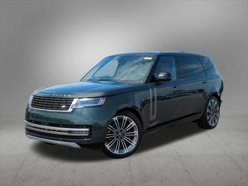 2025 Land Rover Range Rover P530 SE 7 Seat