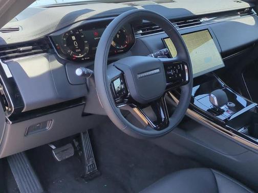 2025 Land Rover Range Rover Sport P530 Dynamic SE