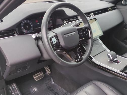 2024 Land Rover Range Rover Evoque Dynamic SE