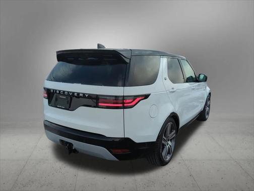 2024 Land Rover Discovery P360 Metropolitan Edition