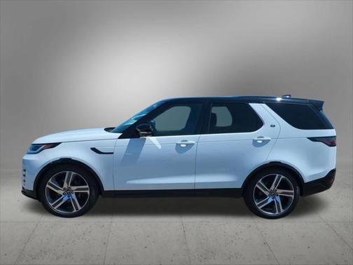 2024 Land Rover Discovery P360 Metropolitan Edition