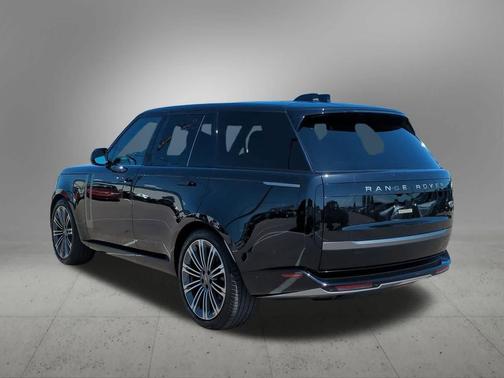 2023 Land Rover Range Rover P400 SE