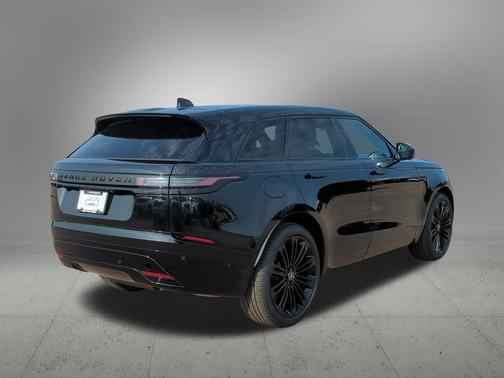 2026 Land Rover Range Rover Velar P250 Dynamic SE