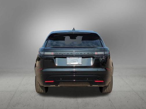 2026 Land Rover Range Rover Velar P250 Dynamic SE