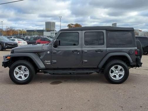 2018 Jeep Wrangler Unlimited Sport