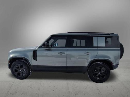 2025 Land Rover Defender P300