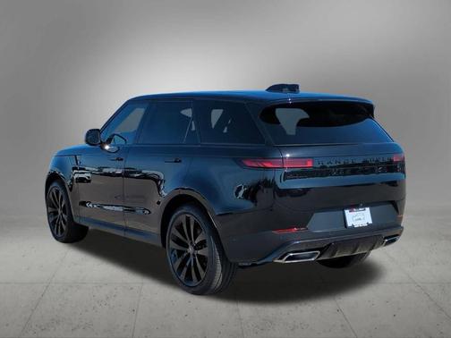 2025 Land Rover Range Rover Sport P360 SE