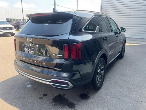 2021 Kia Sorento Hybrid EX