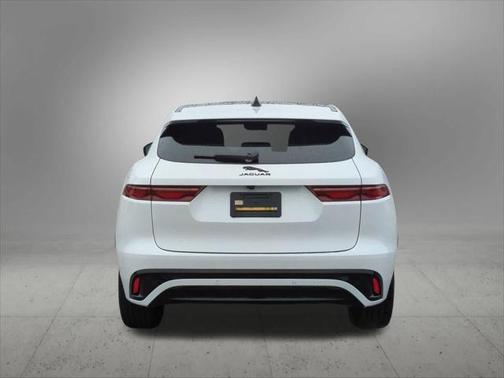 2024 Jaguar F-PACE P250 R-Dynamic S