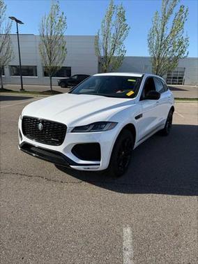 2024 Jaguar F-PACE P250 R-Dynamic S