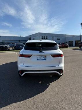 2024 Jaguar F-PACE P250 R-Dynamic S